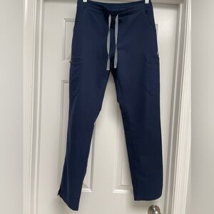 Figs - small women’s scrub pants - Navy